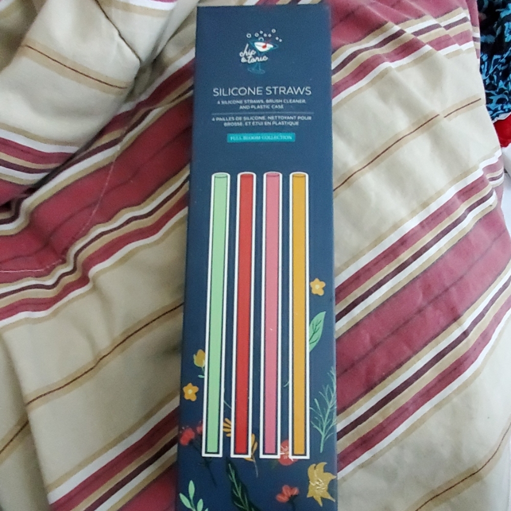 Silicone straws